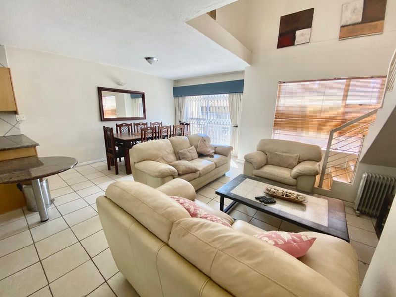 2 Bed Apartment in Morningside - Photo 3