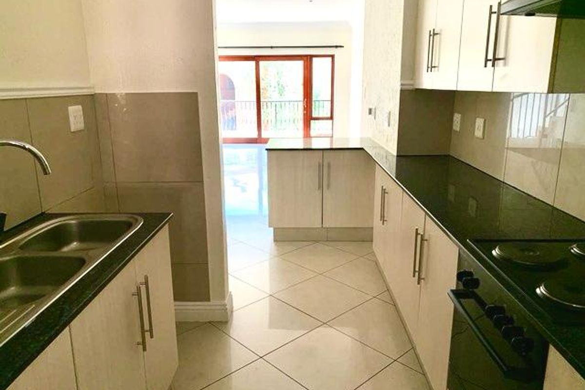Apartment Rental Monthly In Sandton - Photo 5