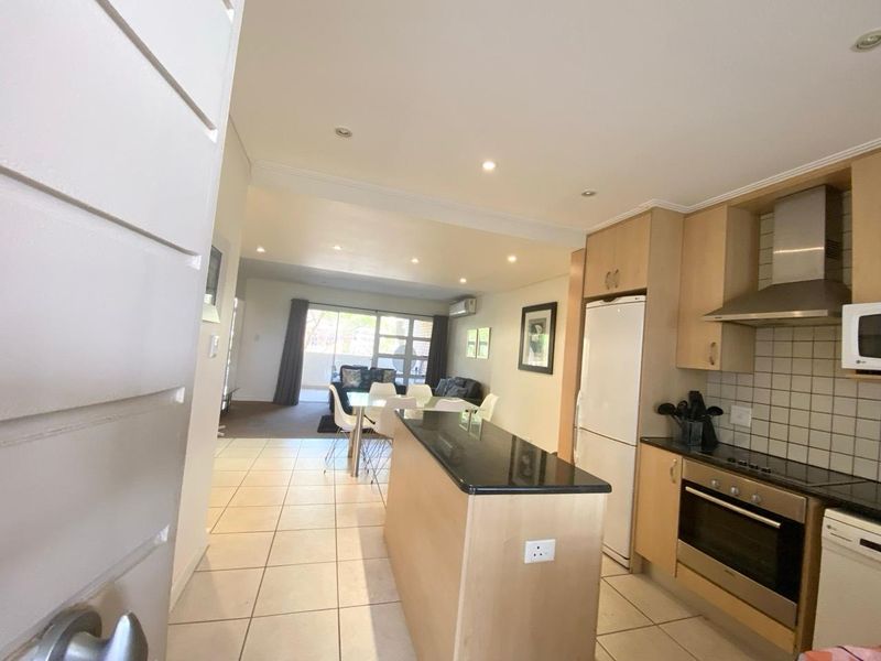 Apartment Rental Monthly In Sandton - Photo 2
