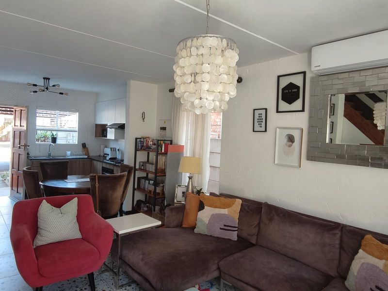 Charming 2 Bed Townhouse in North-riding... - Photo 9