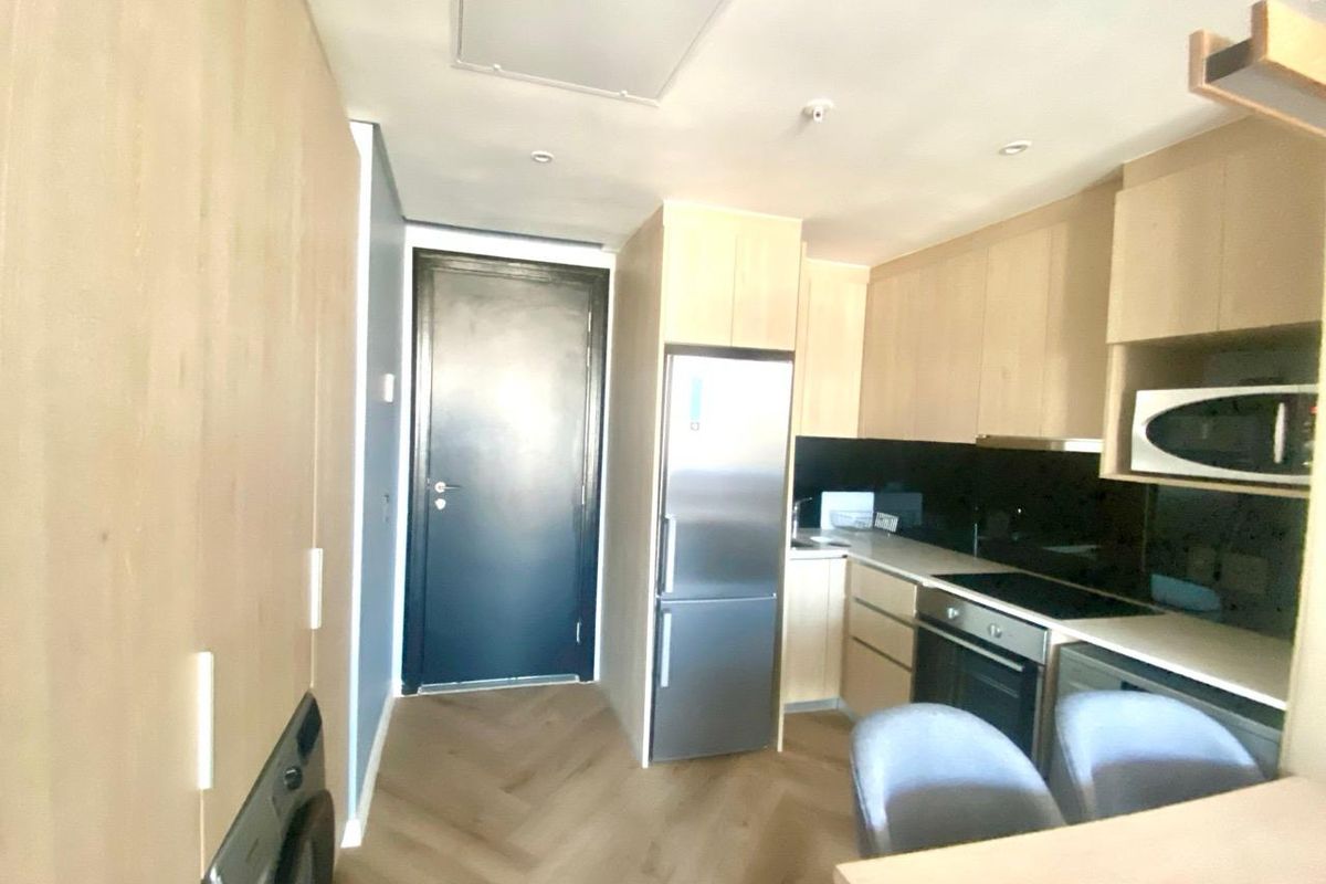 2 Bed Fully Furnished Apartment to let  in Sandton - Photo 4