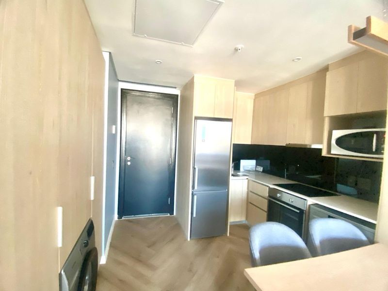 2 Bed Fully Furnished Apartment to let  in Sandton - Photo 4