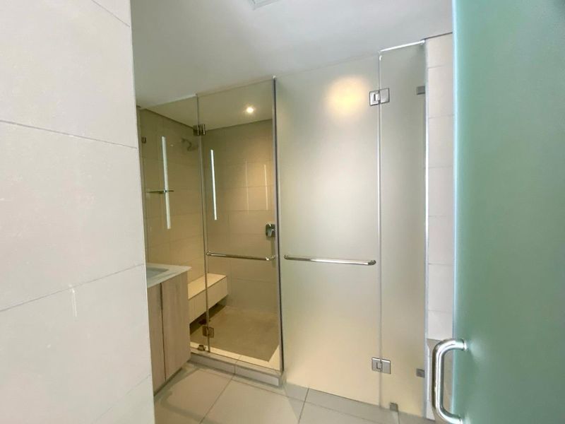 2 Bed Fully Furnished Apartment to let  in Sandton - Photo 9