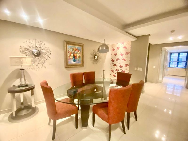 2 Bed Apartment in Morningside for sale - Photo 4