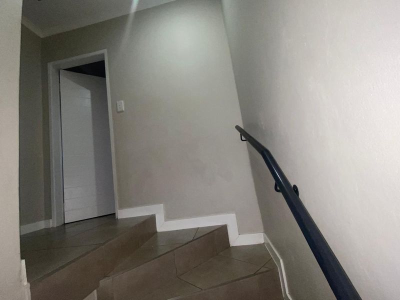 "Elevate Your Lifestyle with this Modern 2-Bedroom Apartment! - Photo 9