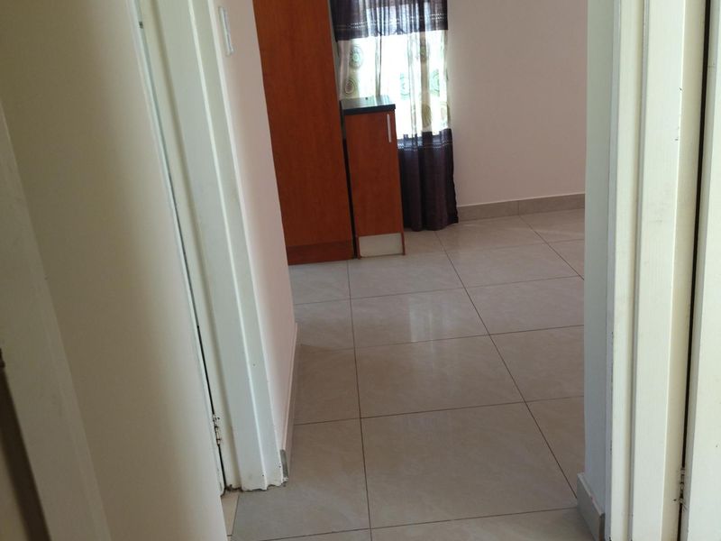 2 Bedrooms House in Lehae - Photo 9