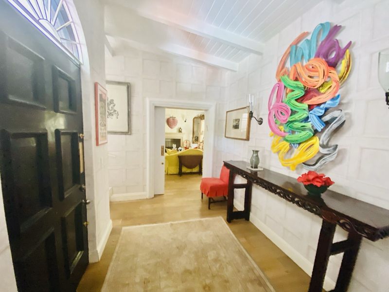3 Bedroom House For Sale in Sandhurst - Photo 2