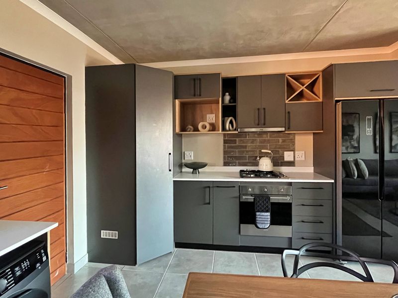 Apartment For Sale In Pretoria - Photo 6