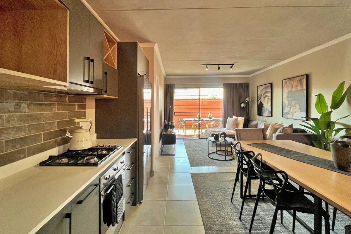 Apartment For Sale In Pretoria - Photo 5