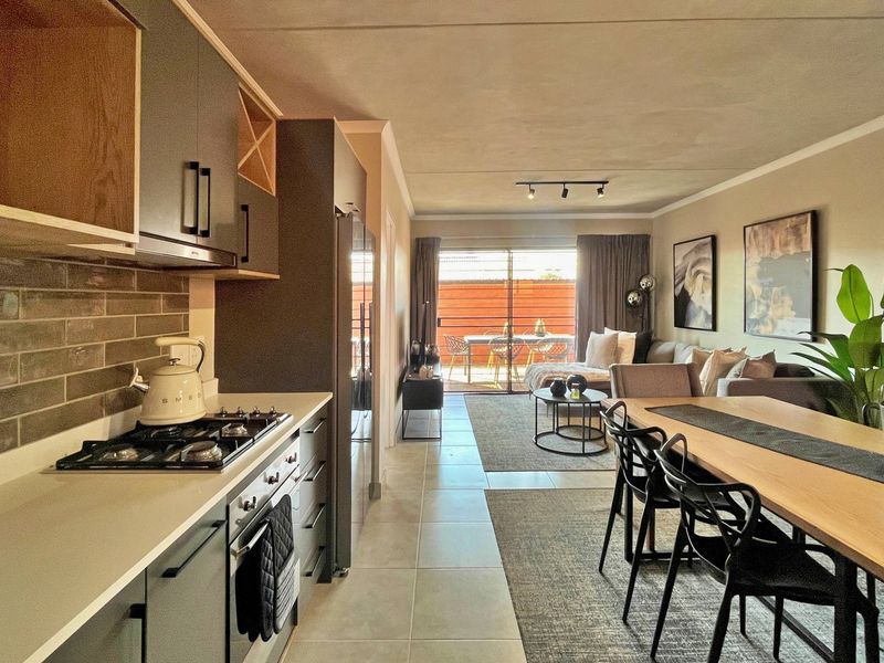 Apartment For Sale In Pretoria - Photo 5