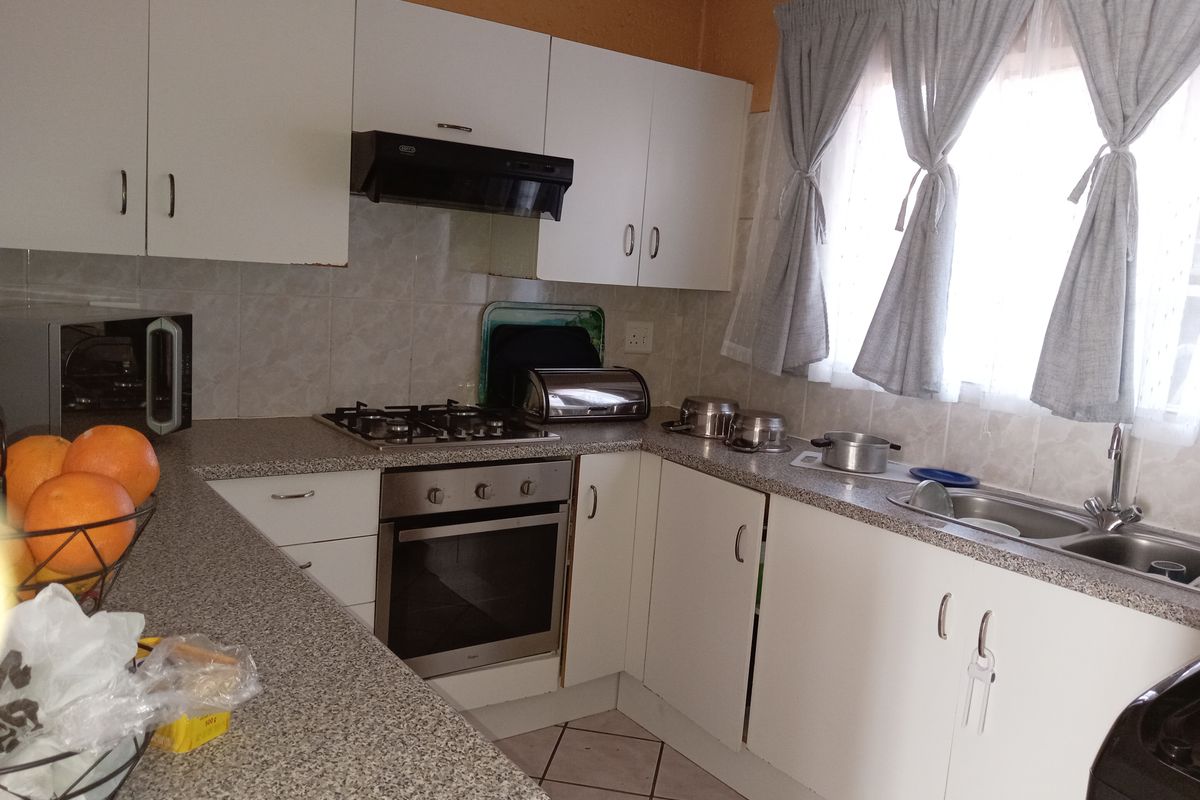 3B3B DUPLEX FOR SALE - Photo 5