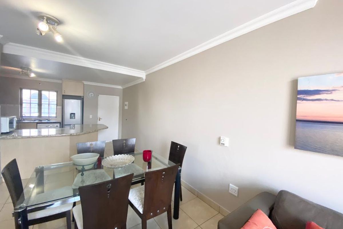3 Bed Apartment in Rivonia for sale - Photo 4