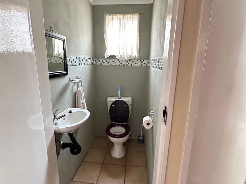 House For Sale In Johannesburg - Photo 7