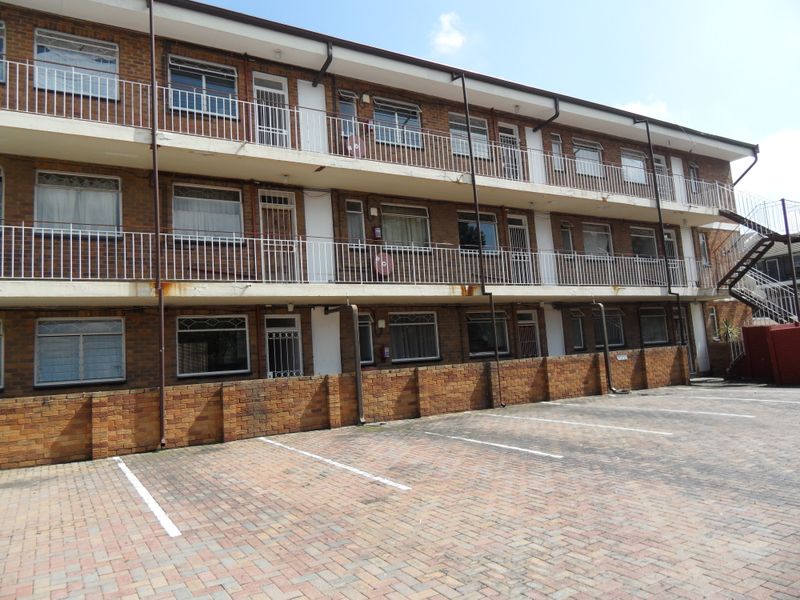 Ground Floor Apartment  For Sale - Photo 2