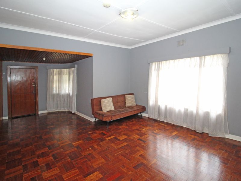 SPACIOUS 3 BEDROOMS PROPERTY FOR SALE IN AUCKLAND PARK GOOD FOR INVESTMENT - Photo 3