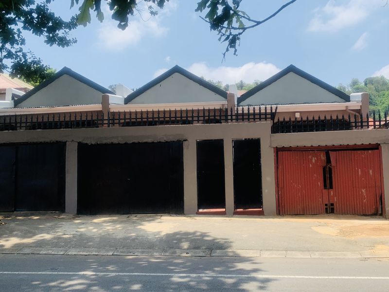 Completely renovated triple pair of Semi’s - Photo 2