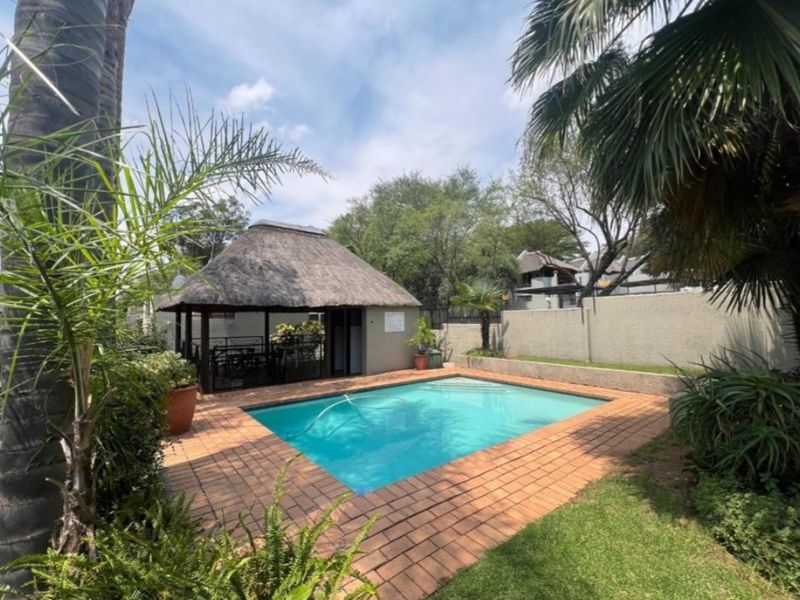 Charming Starter 2 Bedroom Townhouse For Sale, Perfect Blend of Comfort and Style - Photo 4