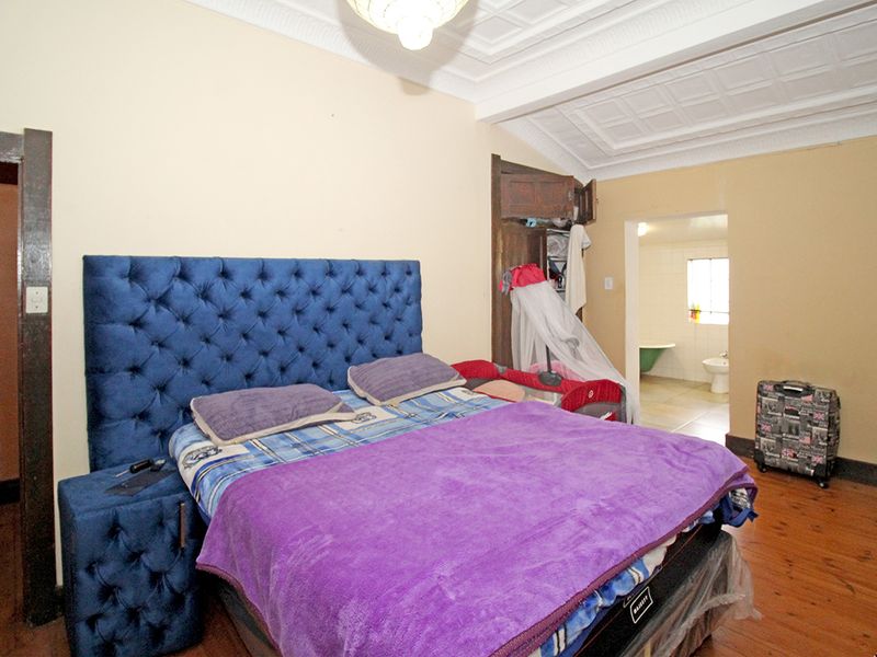 Charming home for sale in the heart of Kensington offering modern comfort and a serene atmosphere! - Photo 8