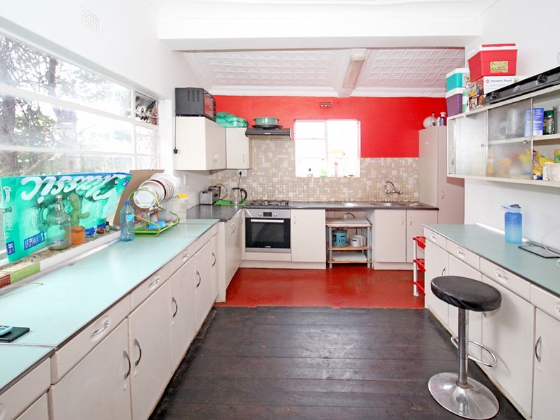 Charming home for sale in the heart of Kensington offering modern comfort and a serene atmosphere! - Photo 6