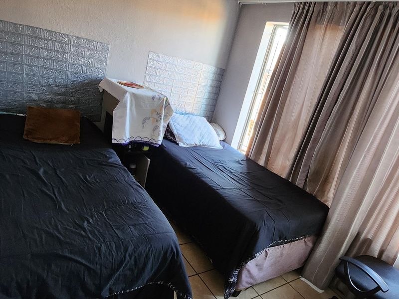 2 Bedroom Apartment For Sale - Photo 10