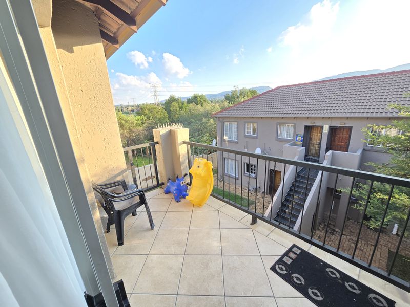 COZY  HOME - Photo 10