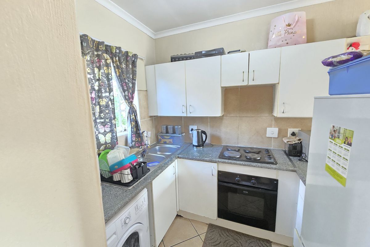 COZY  HOME - Photo 4