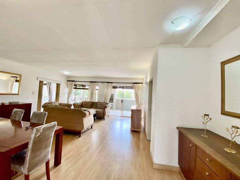3 Bedroom 2 bathroom Apartment Unfurnished to Let in Morningside Sandton - Photo 6