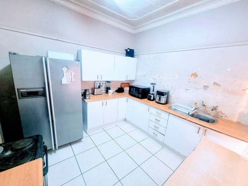 A LOVELY FAMILY HOME FOR SALE IN GREYMONT - Photo 3