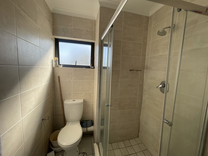 Cozy 2 Bedroom Apartment for Sale - Photo 8