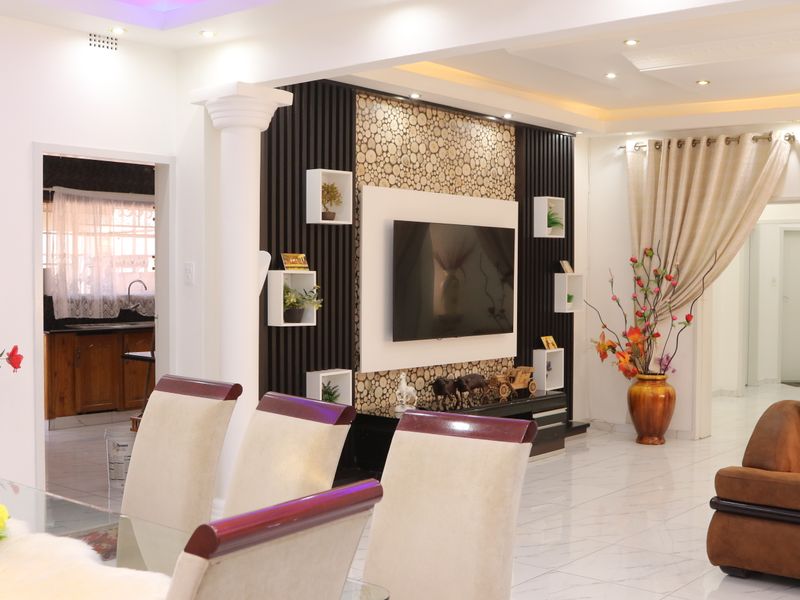 LOVELY SPACIOUS 4 BEDROOMS HOME, FLATLET, SWIMMING POOL, GOOD FOR ESTABLISHED FAMILY - Photo 7