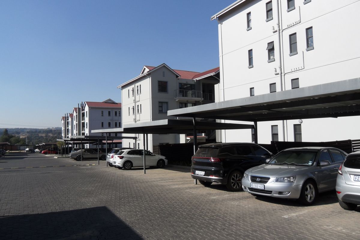 Apartment For Sale - Photo 2