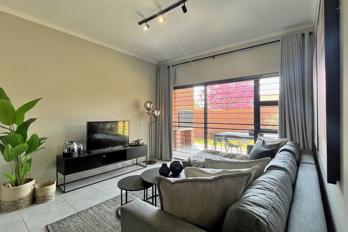 Townhouse For Sale In Pretoria - Photo 5