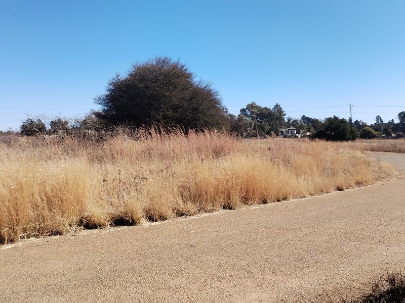 Farm Style Living - Spacious prime spot, perfect for your dream home or business venture - Photo 8