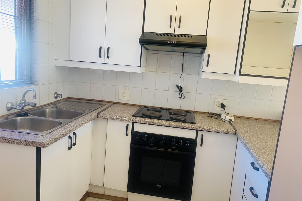 2 Bedroom apartment for sale - Photo 5