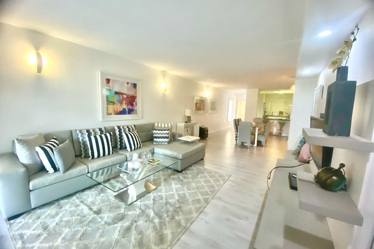 2 Bedroom Apartment/Flat To Rent in Morningside Elite, Wealthy Suburb of Johannesburg - Photo 4