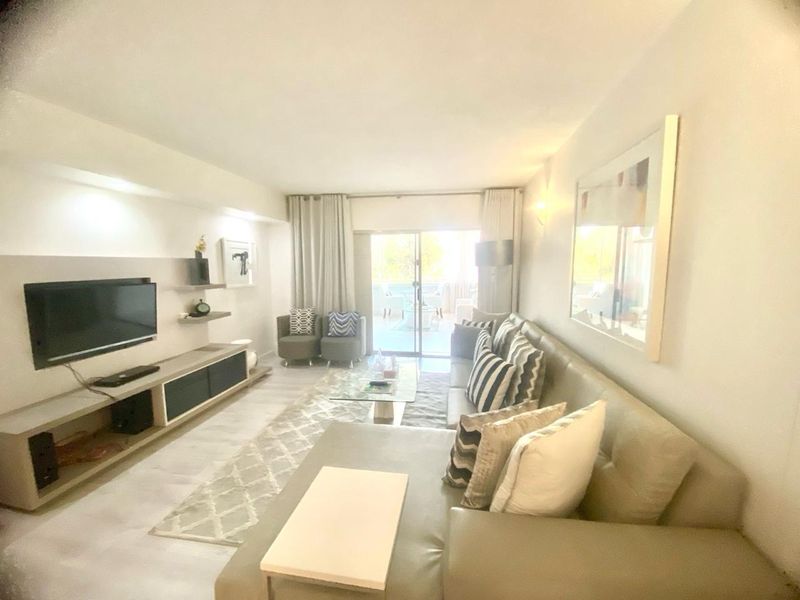 2 Bedroom Apartment/Flat To Rent in Morningside Elite, Wealthy Suburb of Johannesburg - Photo 10