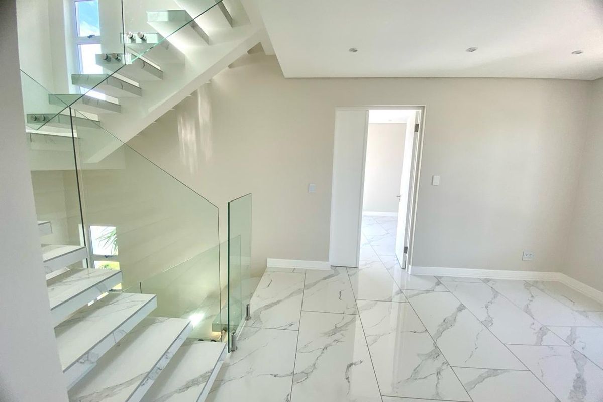 Immaculate 4 Bed En-suite Secure Home for sale in River Club - Photo 5