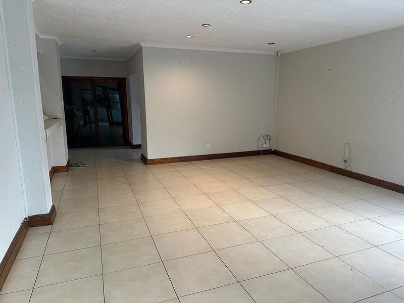 Modern 5 bedroom home in secure boomed of Dowerglen X5 - Photo 9