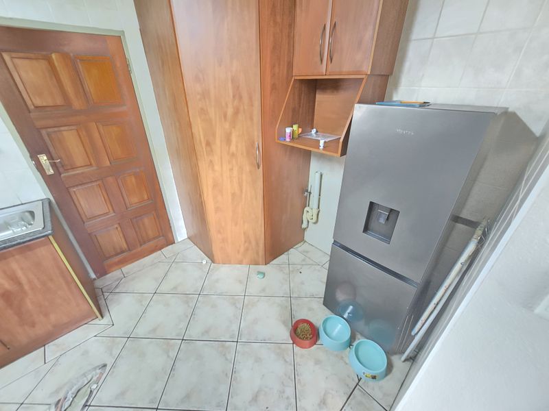 COZY  HOME - Photo 3