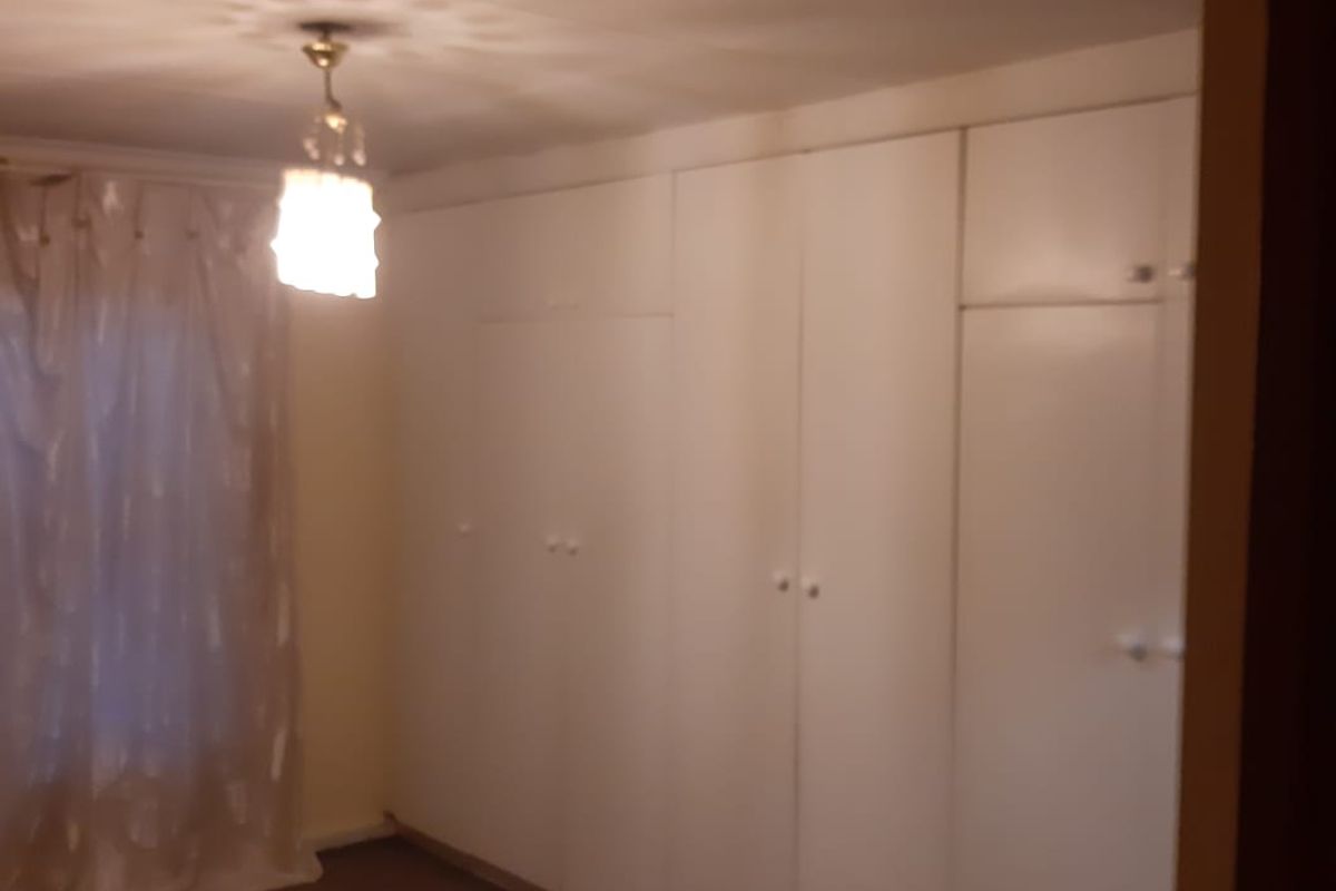 Charming bedroom Freehold for sale in Riverlea, Johannesburg—your perfect new home awaits! - Photo 4