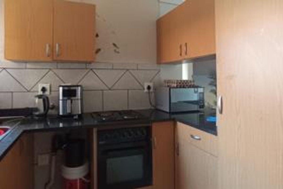 A 2 bedroom Apartment In Clarina - Photo 4