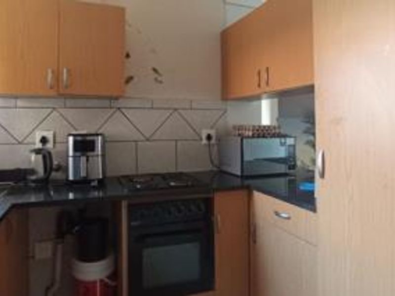 A 2 bedroom Apartment In Clarina - Photo 4