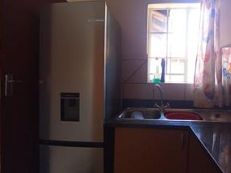 A 2 bedroom Apartment In Clarina - Photo 9