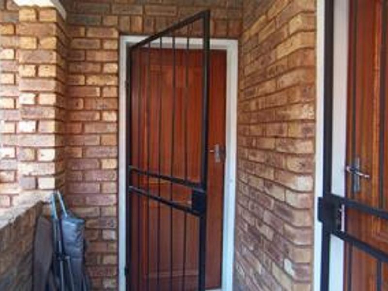 A 2 bedroom Apartment In Clarina - Photo 7