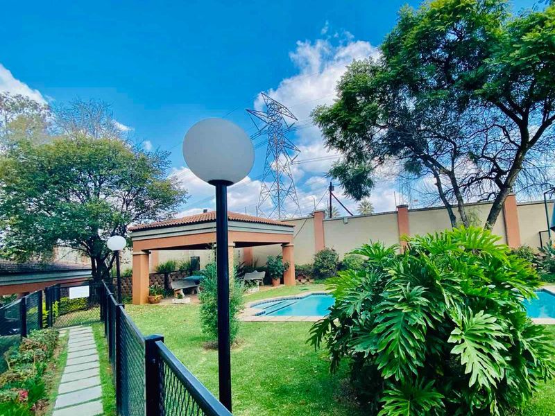 Be a part of “Richest Square Mile in Africa “ - Modern Apartment. - Photo 2