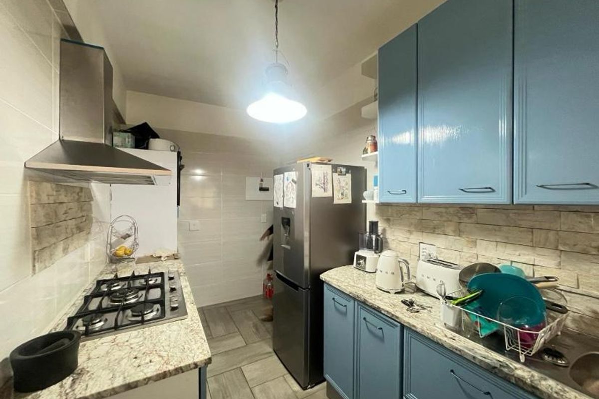 Modern Urban Living in Prime Location - Photo 3