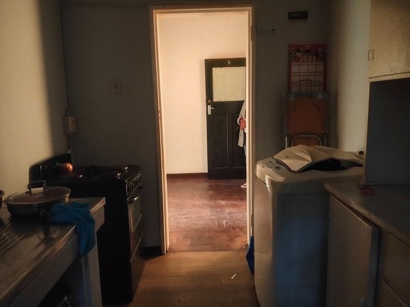 A 2 bedroomed apartment for sale - Photo 3