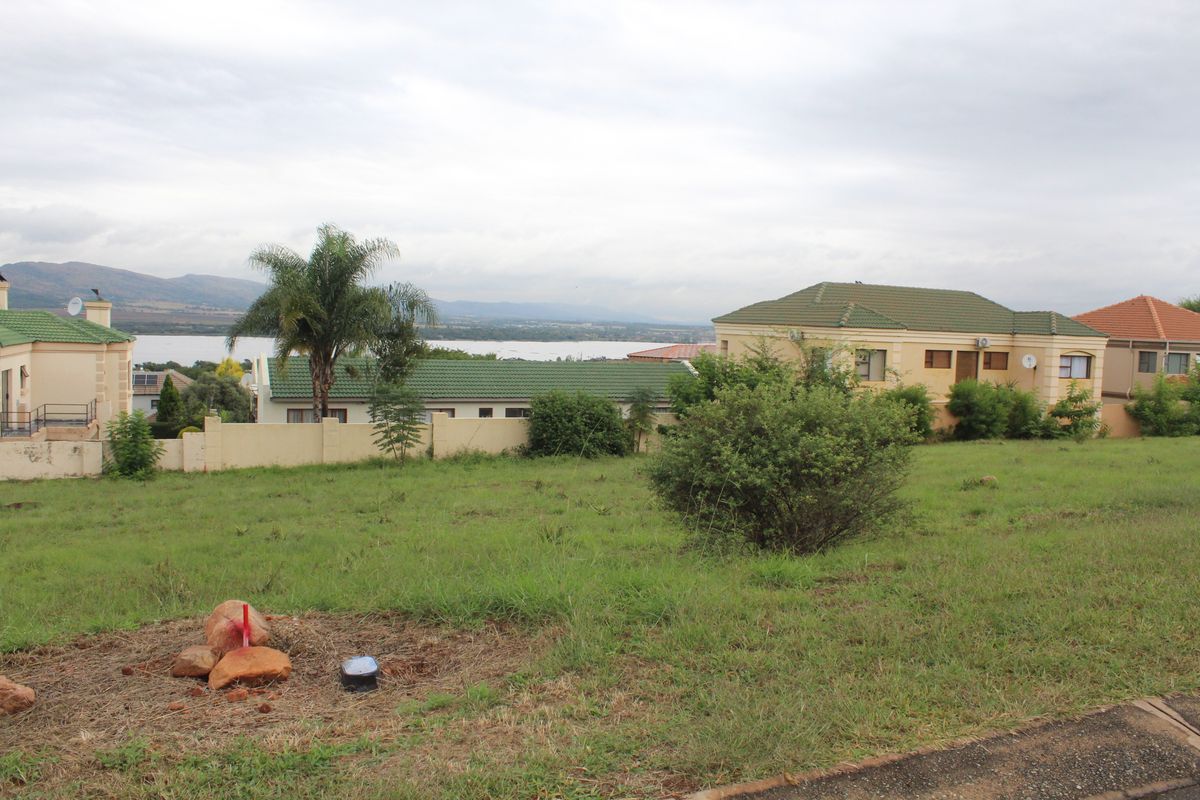 Stunning 607 m2 Plot for Sale in Kosmos Ridge Estate, Hartbeespoort – R500,000 - Photo 3