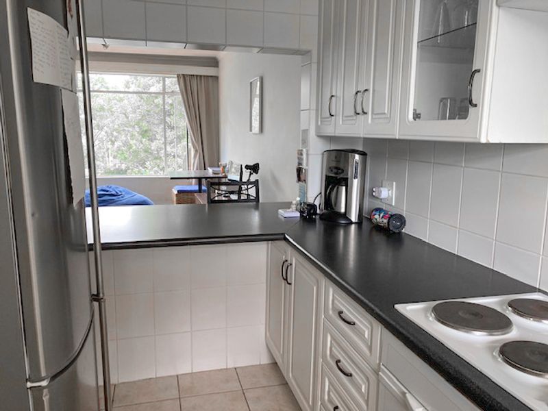 A TRUE GEM IN OERDER PARK! VERY AFFORDABLE. - Photo 5