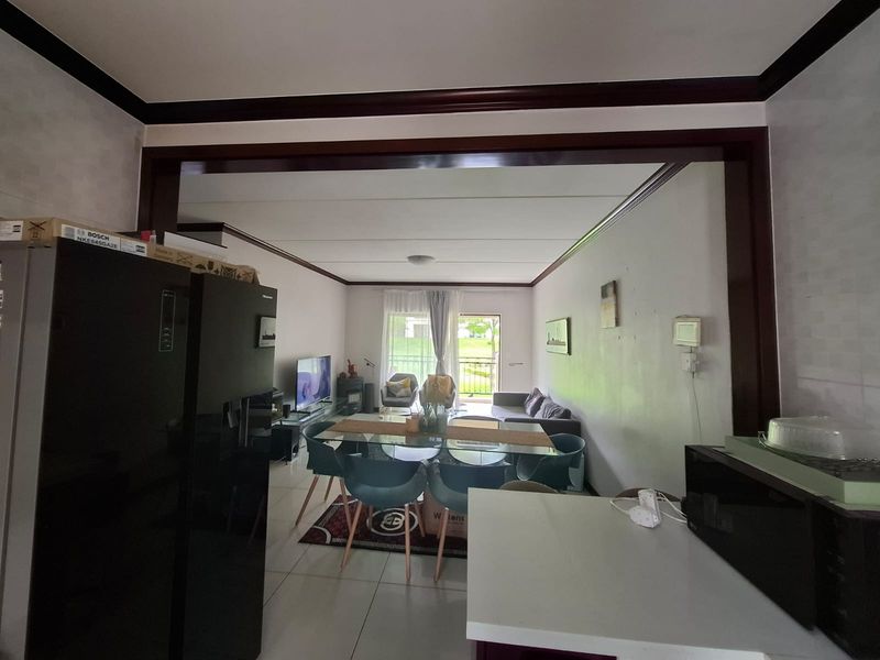 Secure Warm and Spacious – Ideal Starter Home - Photo 7